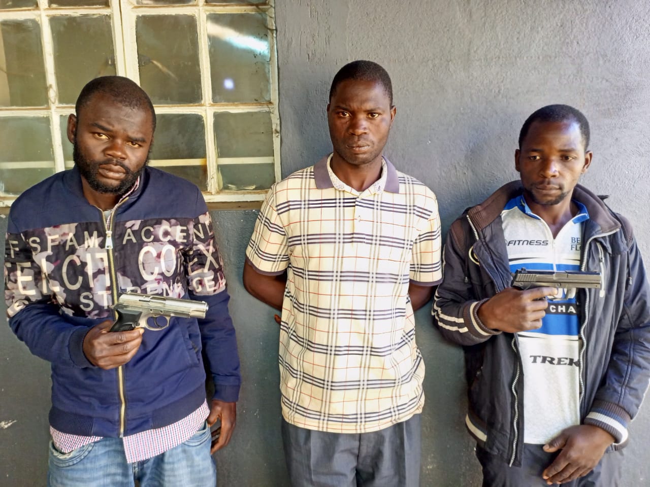 Police in Lilongwe arrest three for being found in possession of firearms 