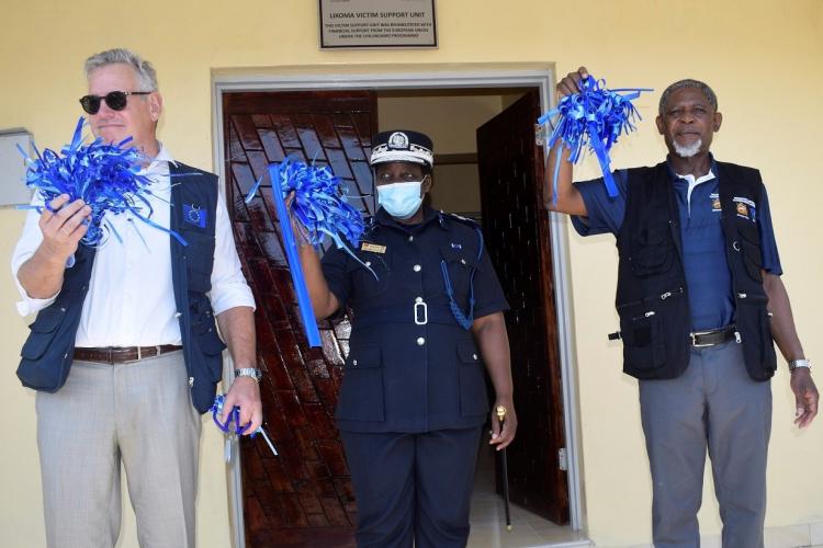 The Inspector General (In the middle) after officially being handed over the VSU